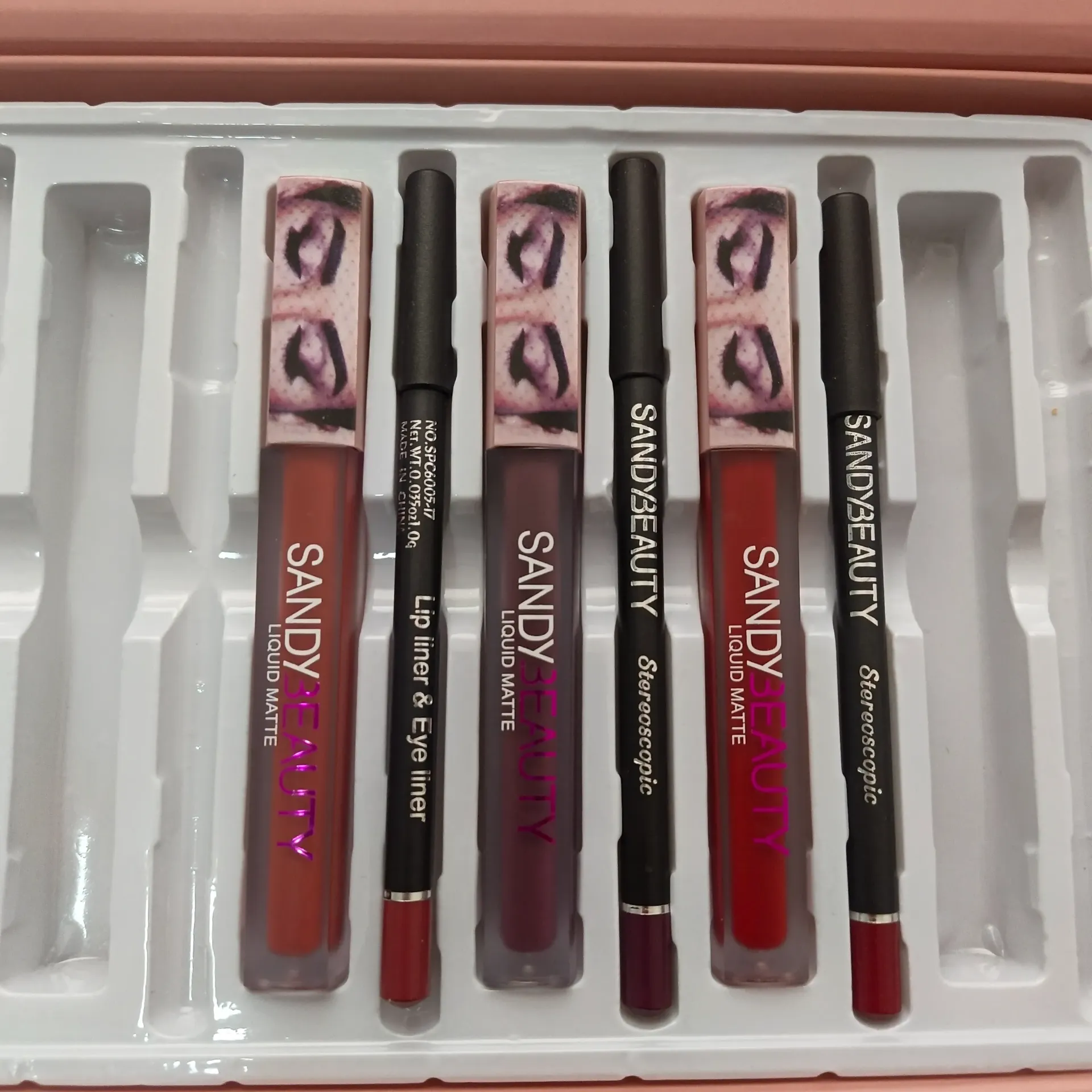 Labial con Delineador (SandyBeauty Nude)